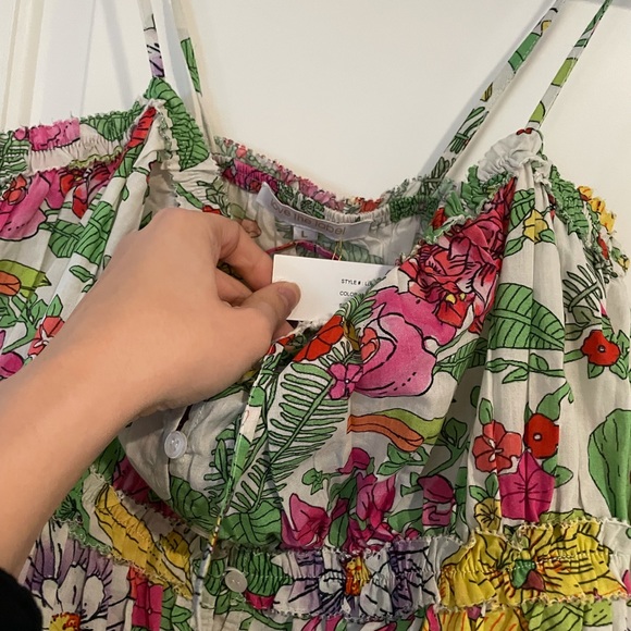 NWT Love the Label tiered ruffle seams, Mitzie Print tropical / resort tank top - Picture 3 of 5